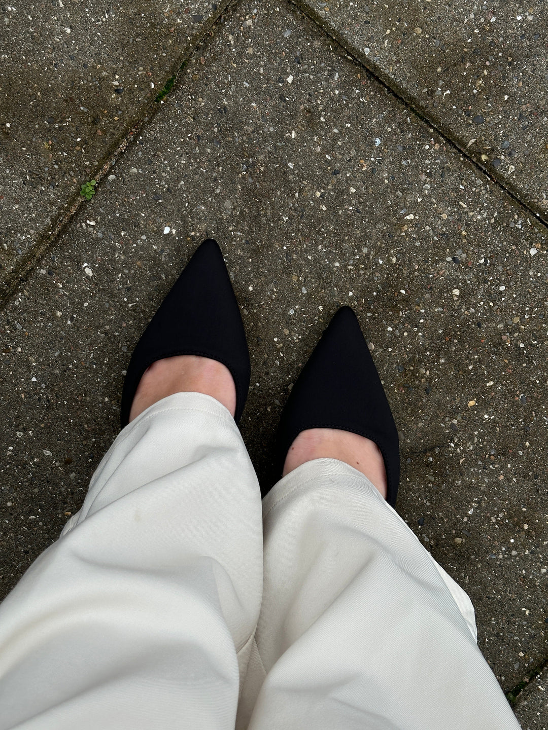 Stephanie Slingback Pumps - Black
