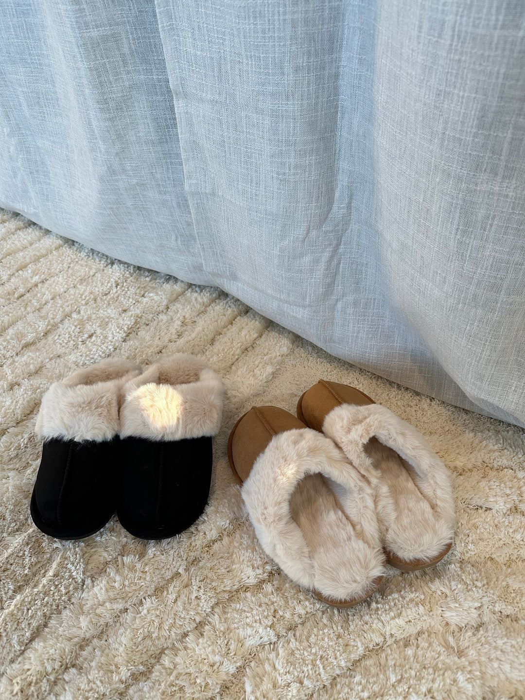 Fiona Slippers - Black