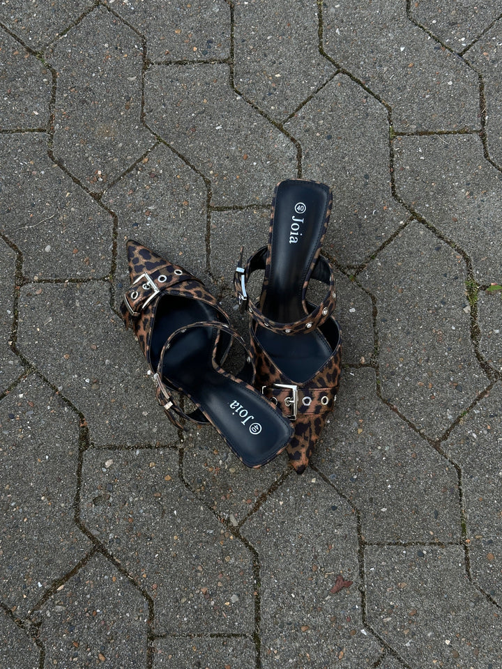 Sara Leopard Pumps