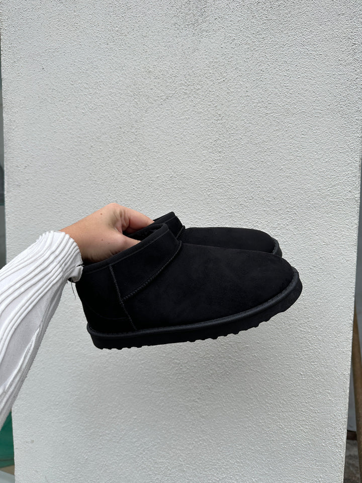 Olivia Boots - Black