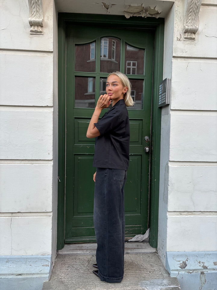 Esther Short Sleeve Shirt - Black