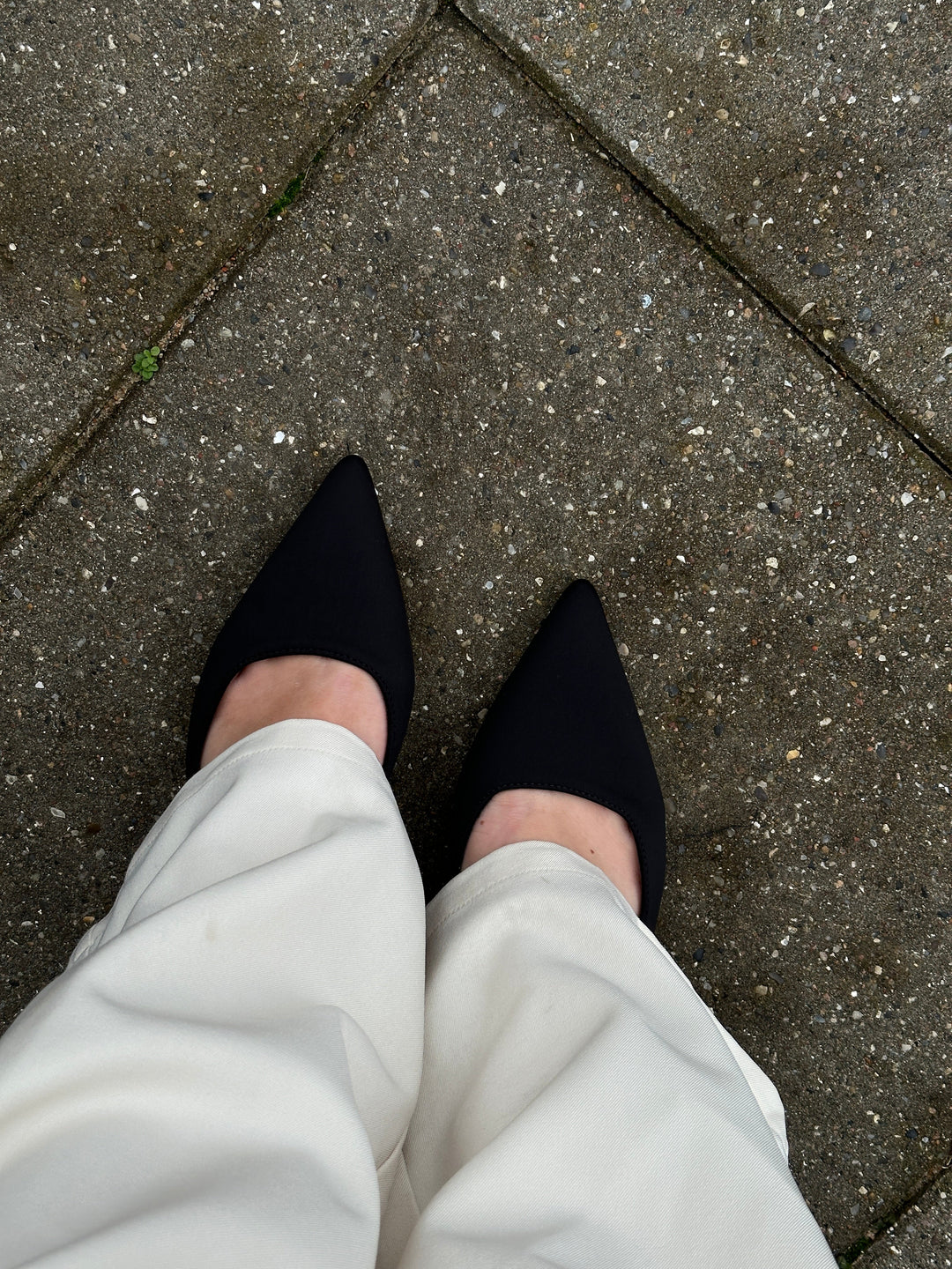 Stephanie Slingback Pumps - Black