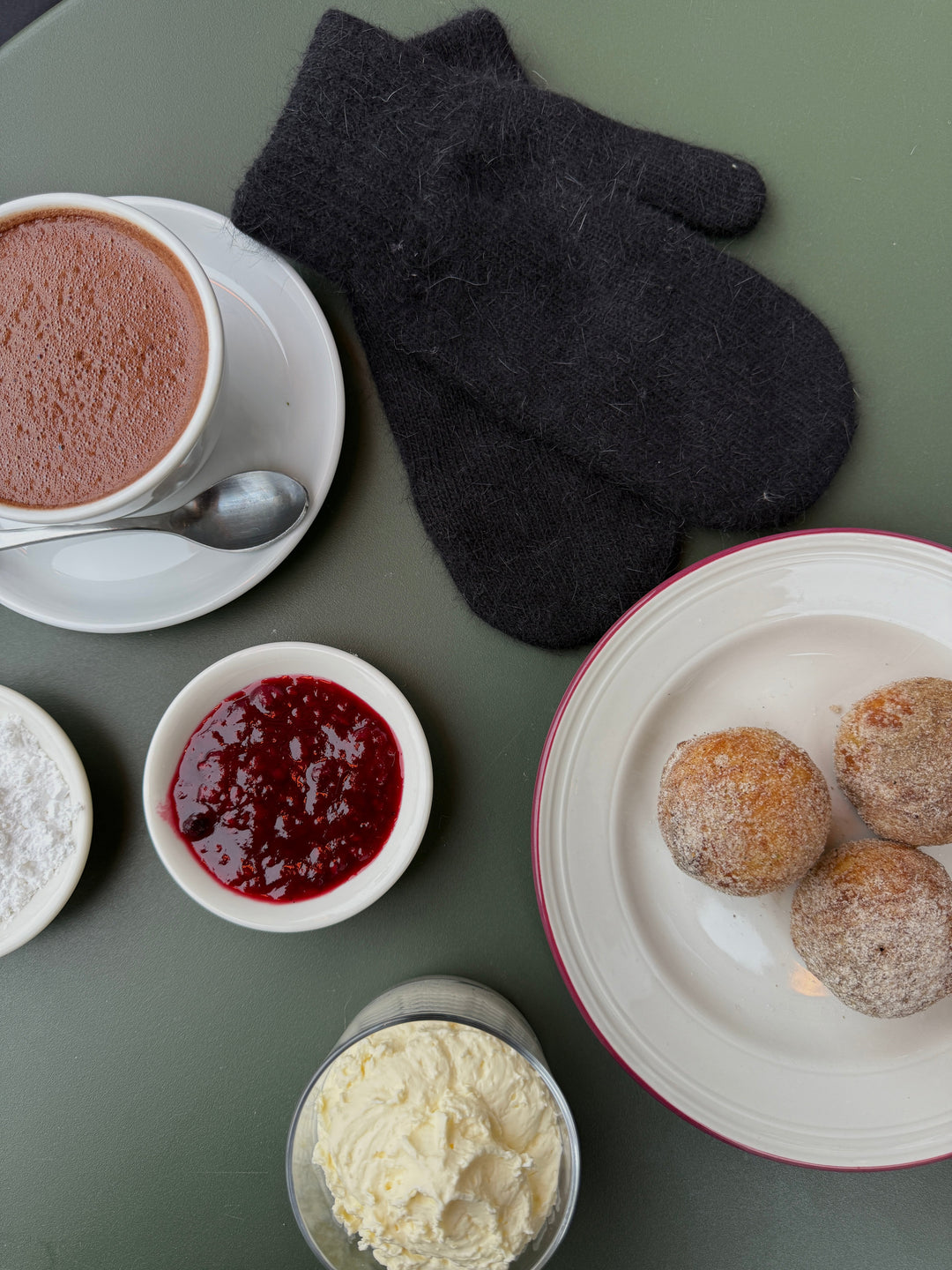 Lola Mittens - Black