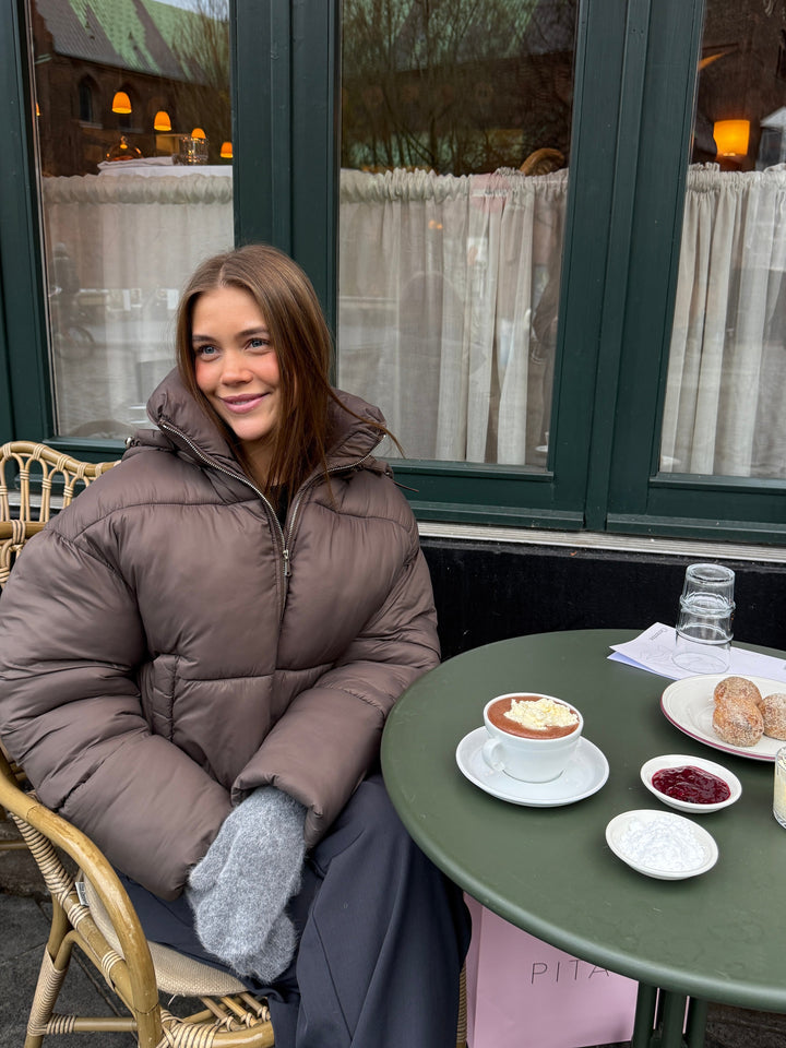 Lola Mittens - Dark Grey