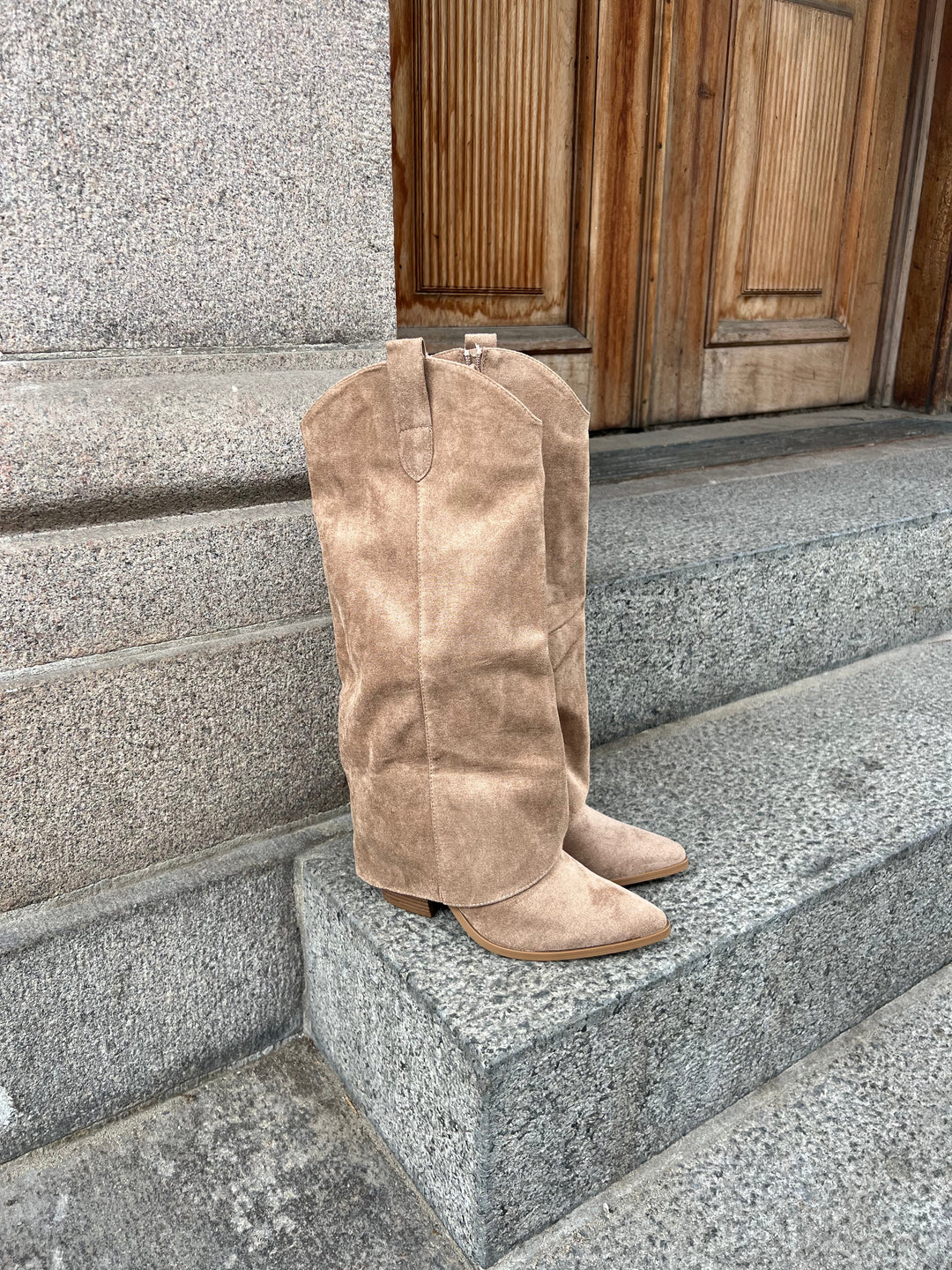 Melanie Soft Suede Boots – Taupe