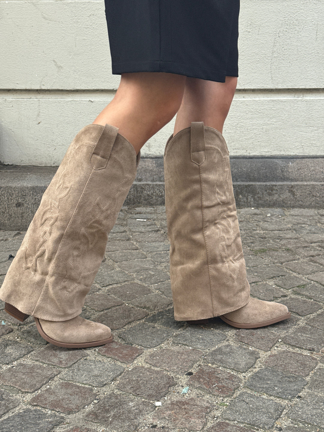 Katrine Suede Boots - Taupe