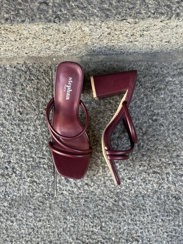 Mary Strap Sandal - Burgundy