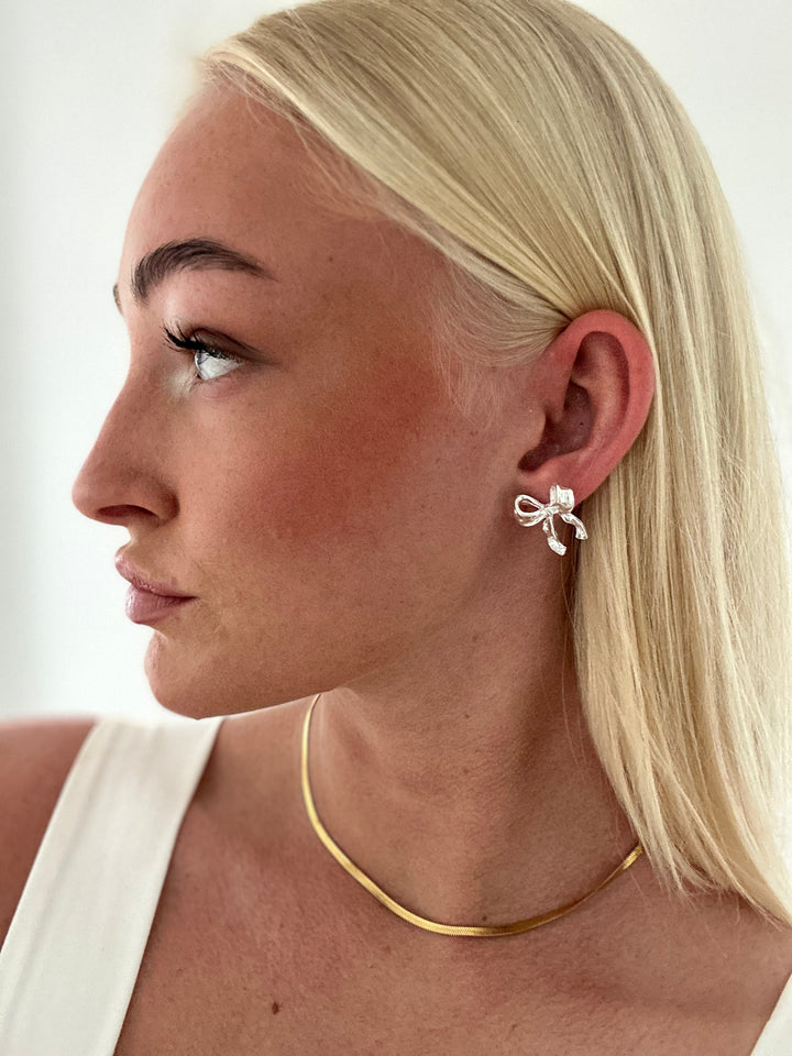 Caro Bow Earring - Silver