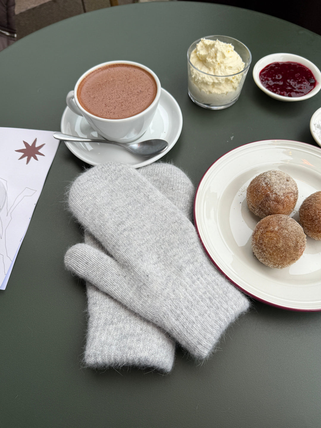 Lola Mittens - Light Grey