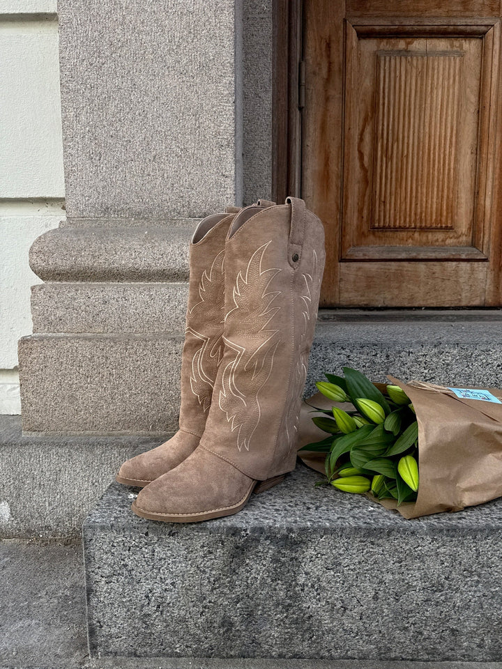 Alvilde Faux Suede Boots - Khaki