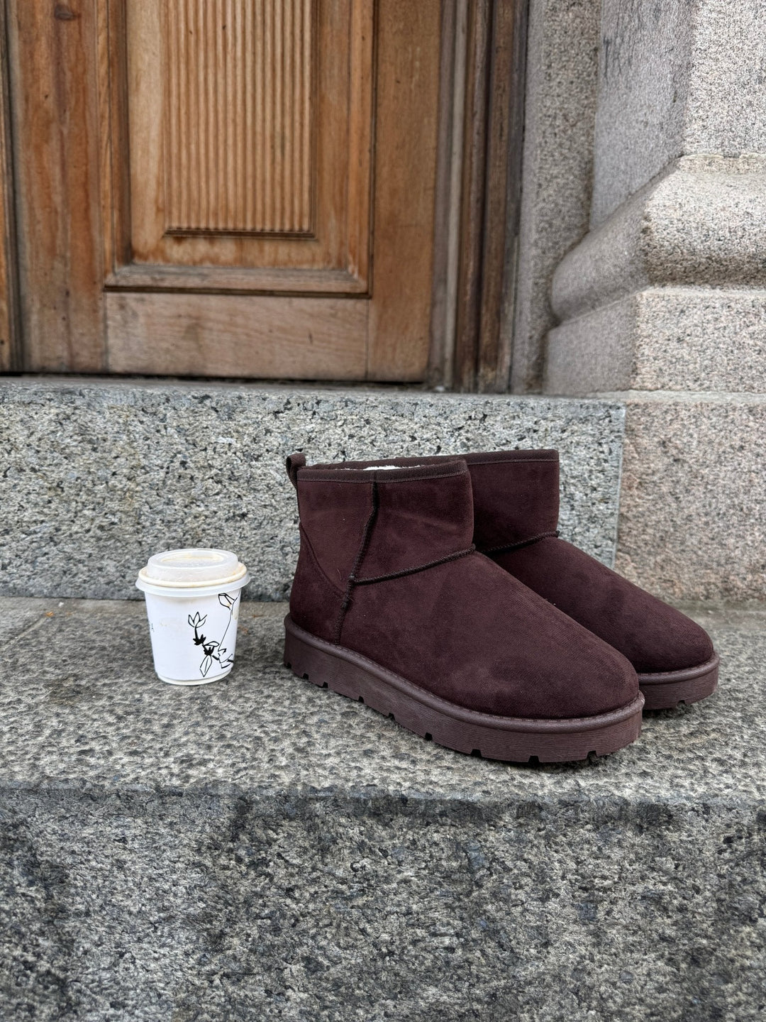 Daisy Teddy Boots - Dark Browm