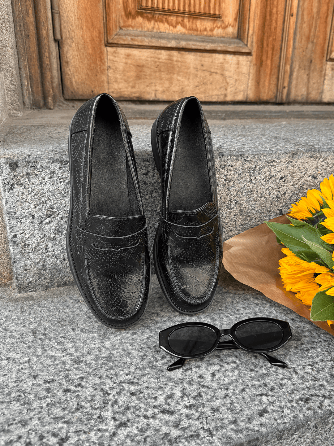 Ellie Loafers - Black