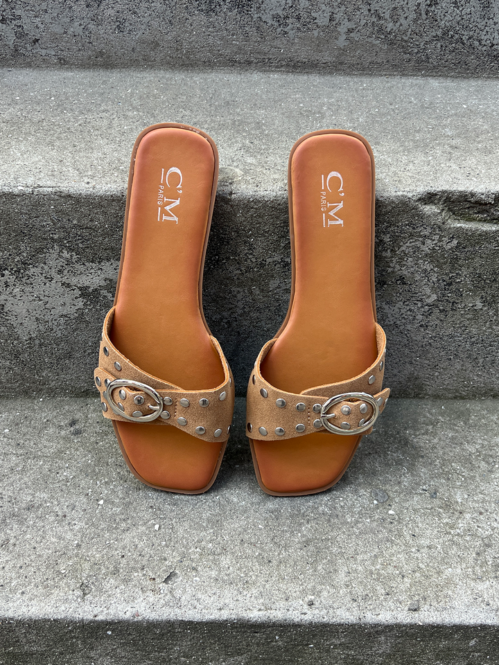 Freya Flat Sandal - Light Brown