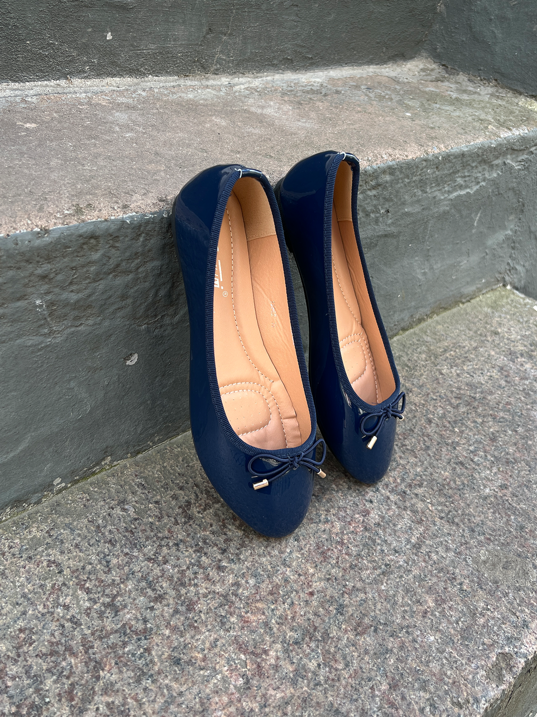 Ivy Classic Ballerina - Dark Blue