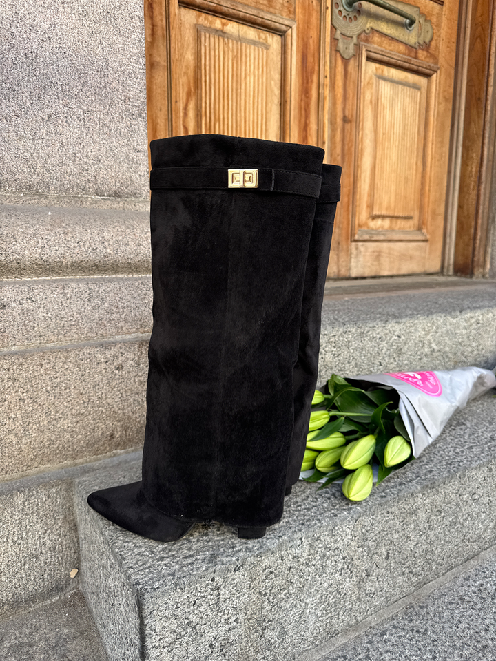 Mille Faux Suede Boots - Black