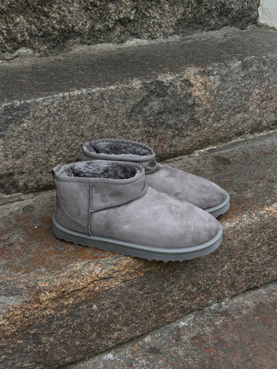 Olivia Boots - Grey